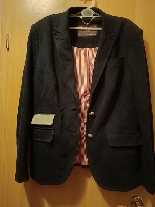 Markowa nie noszona marynarka granatowa NVSCO