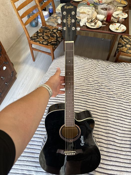 Гітара equites 6 струнна