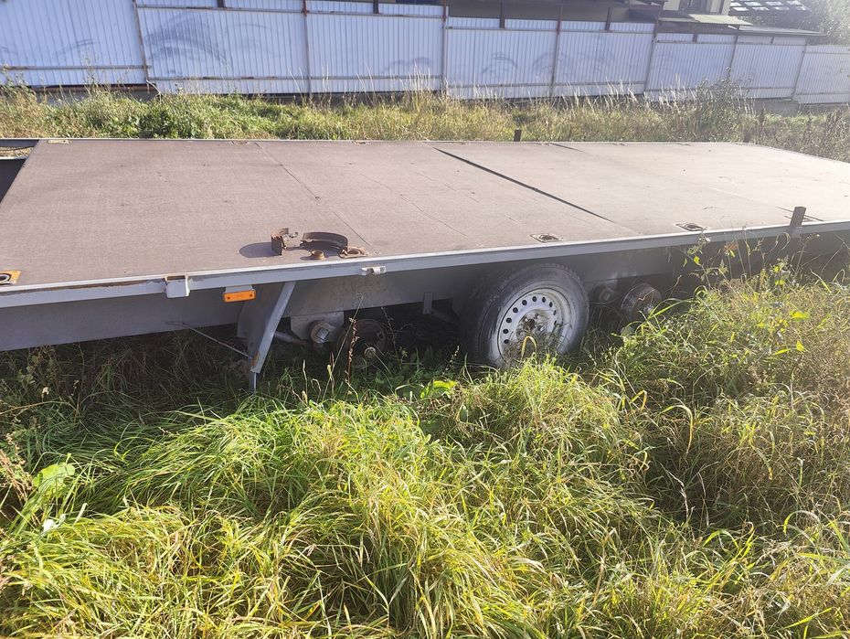 Причіп 3500кг 8.6м прицеп