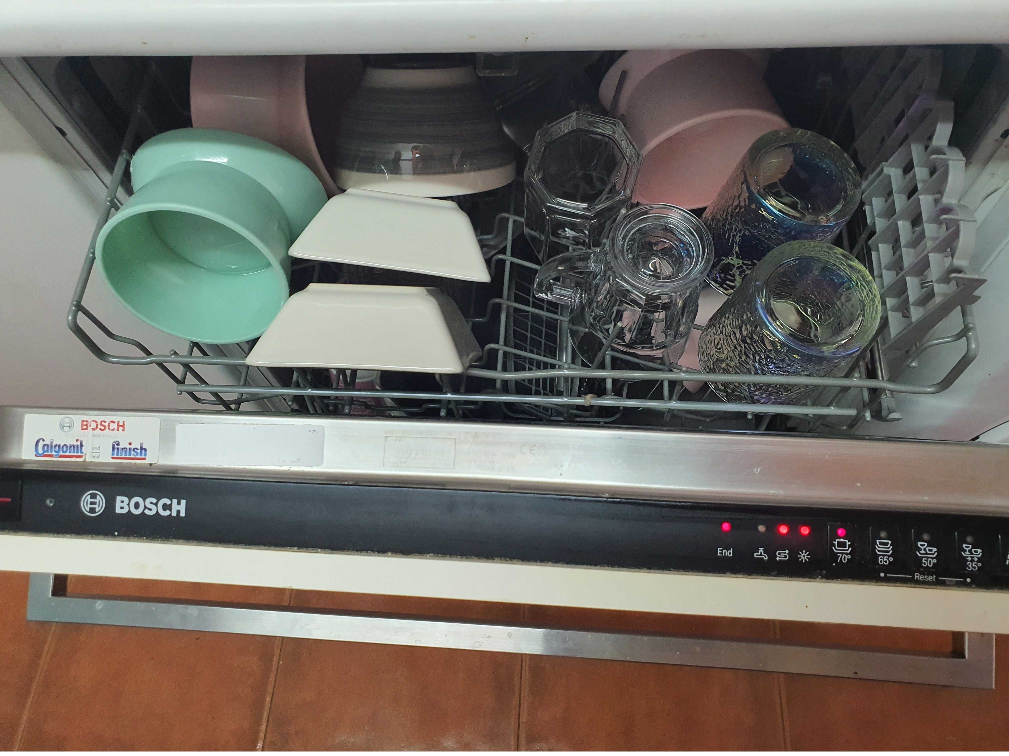 Cozinha/geleira/frigorifico/placa/forno/exaustor/maquina lavar loica