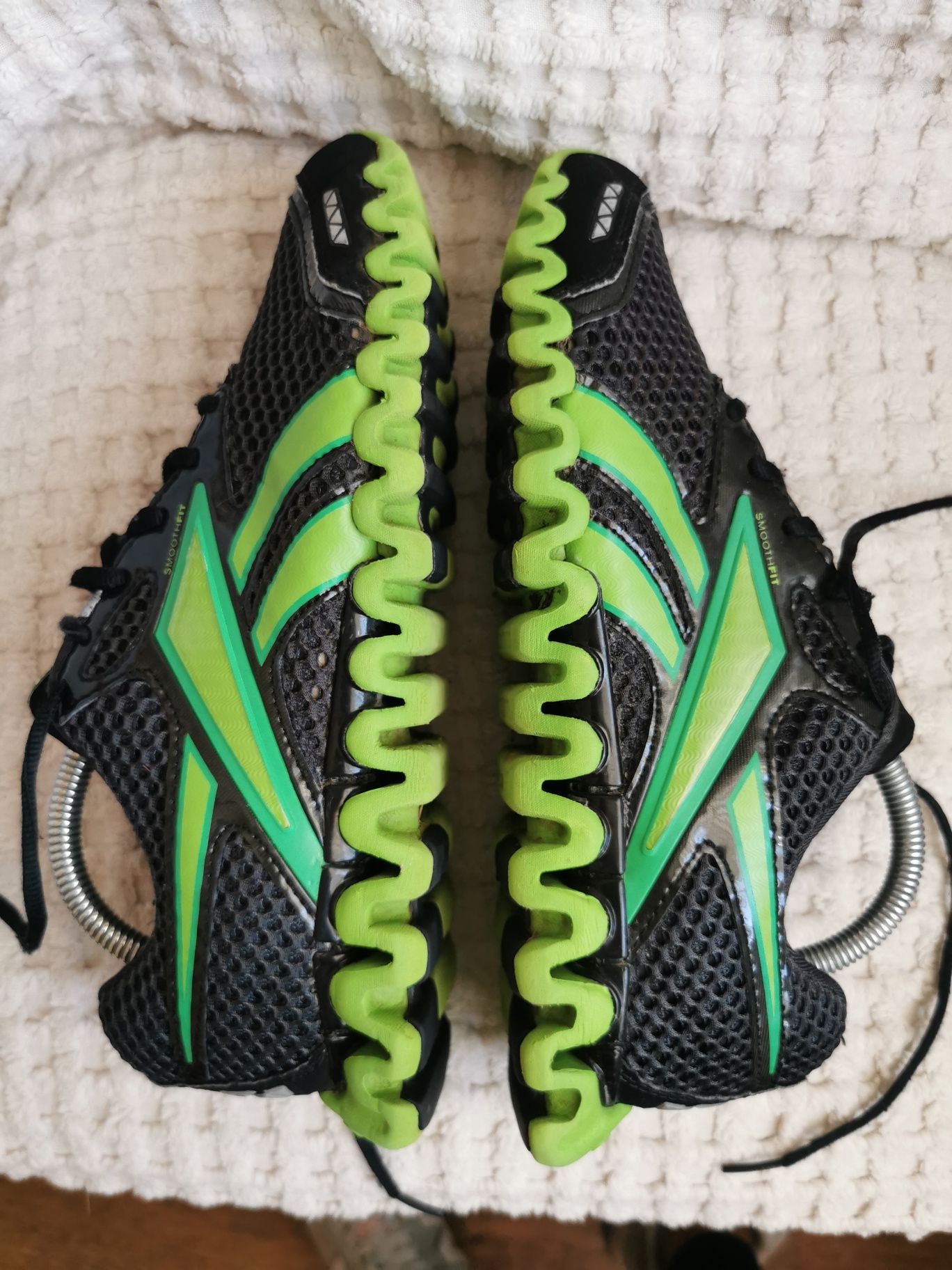 Buty sportowe Reebok Zignano Premier Zigfly r 39