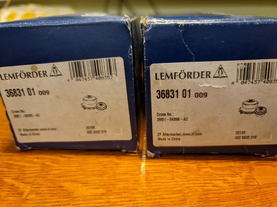 Сайлентблок важеля LEMFORDER 3683101 (1061670 Ford)