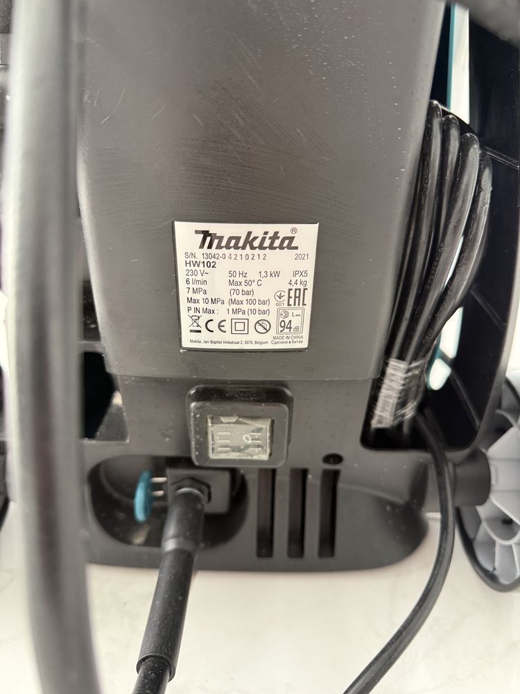 Мийка Makita HW102