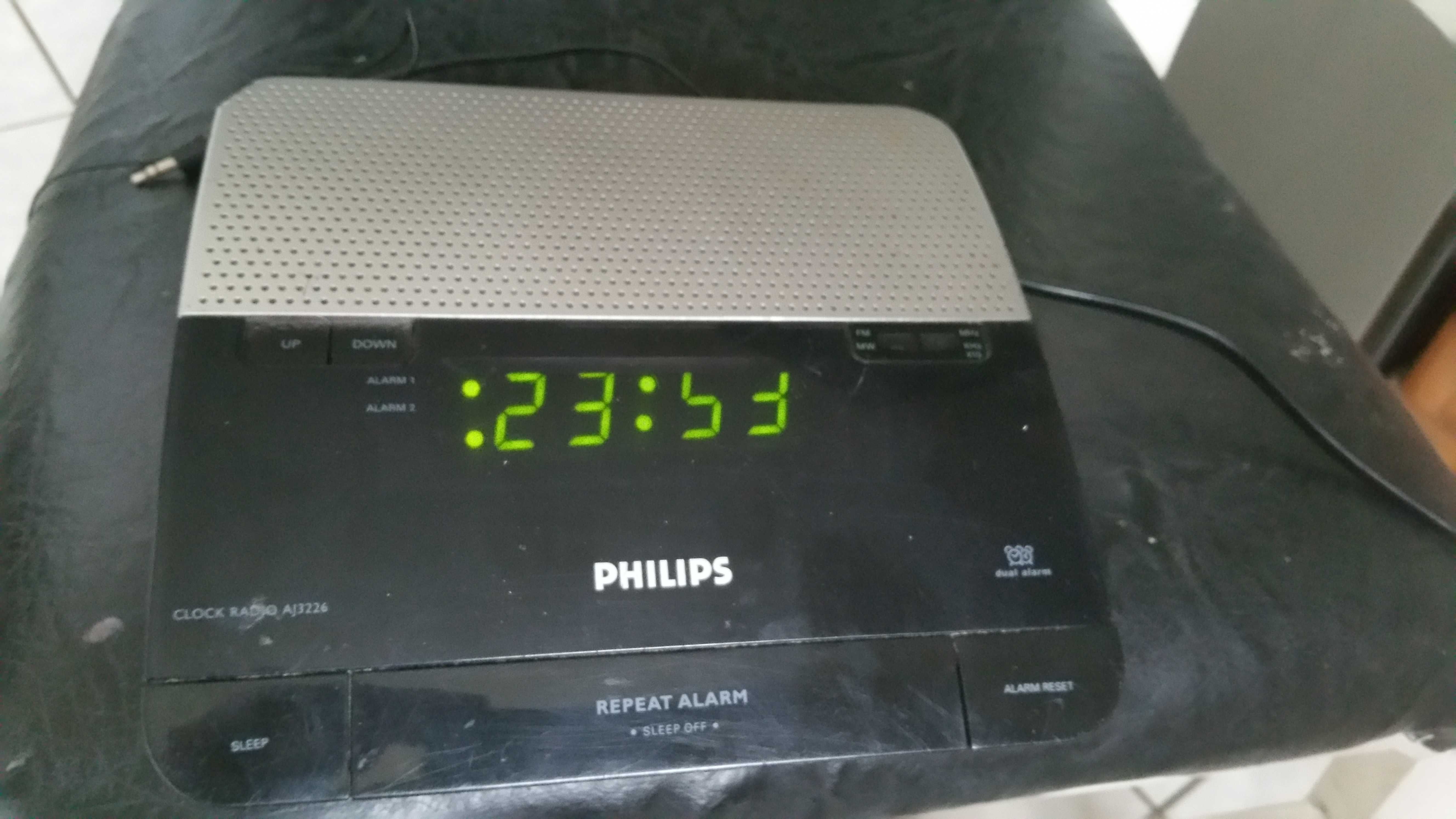 Radiobudzik Philips AJ3226/12