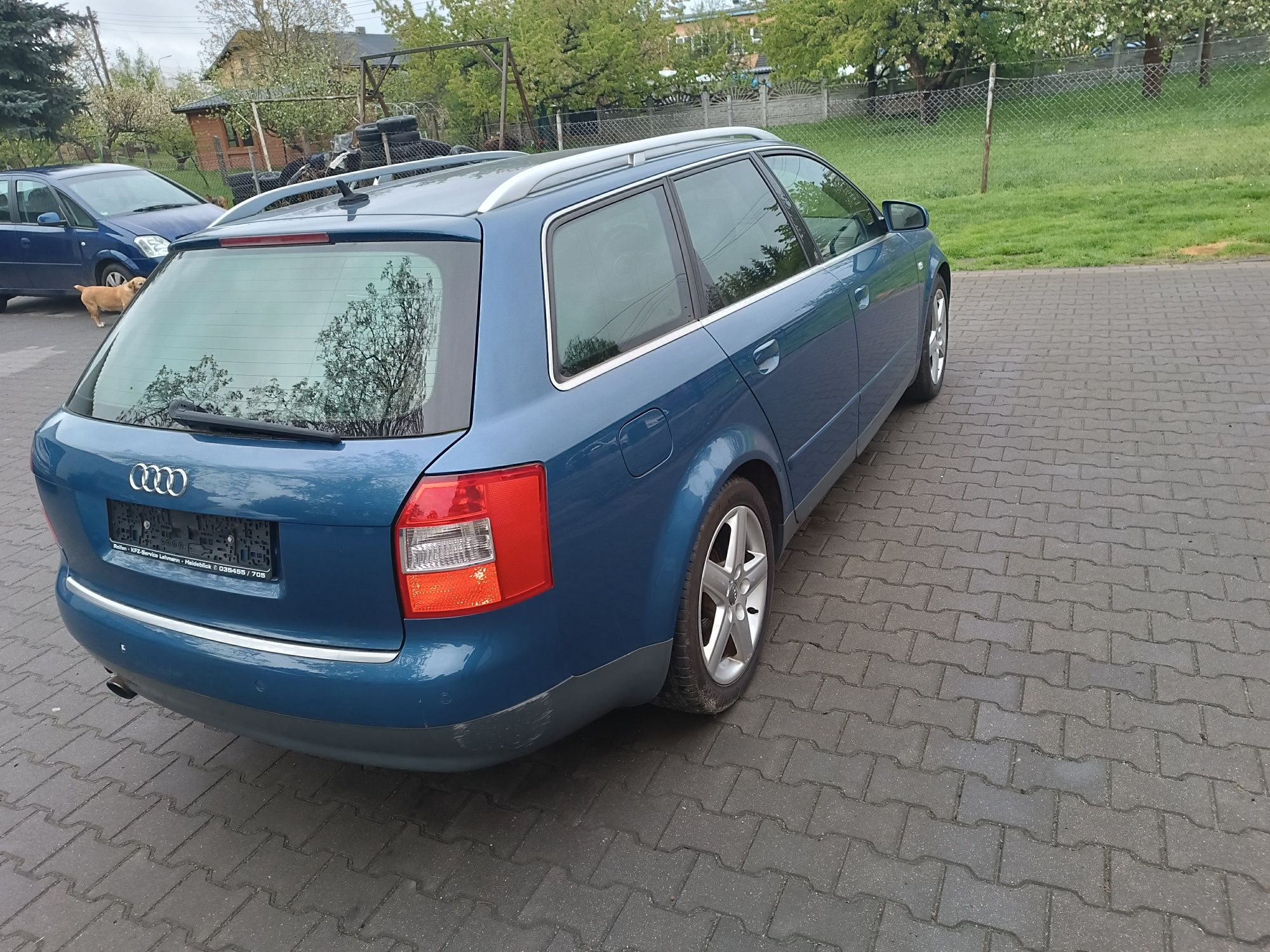 Audi a4 combi 2.0 benzyna.