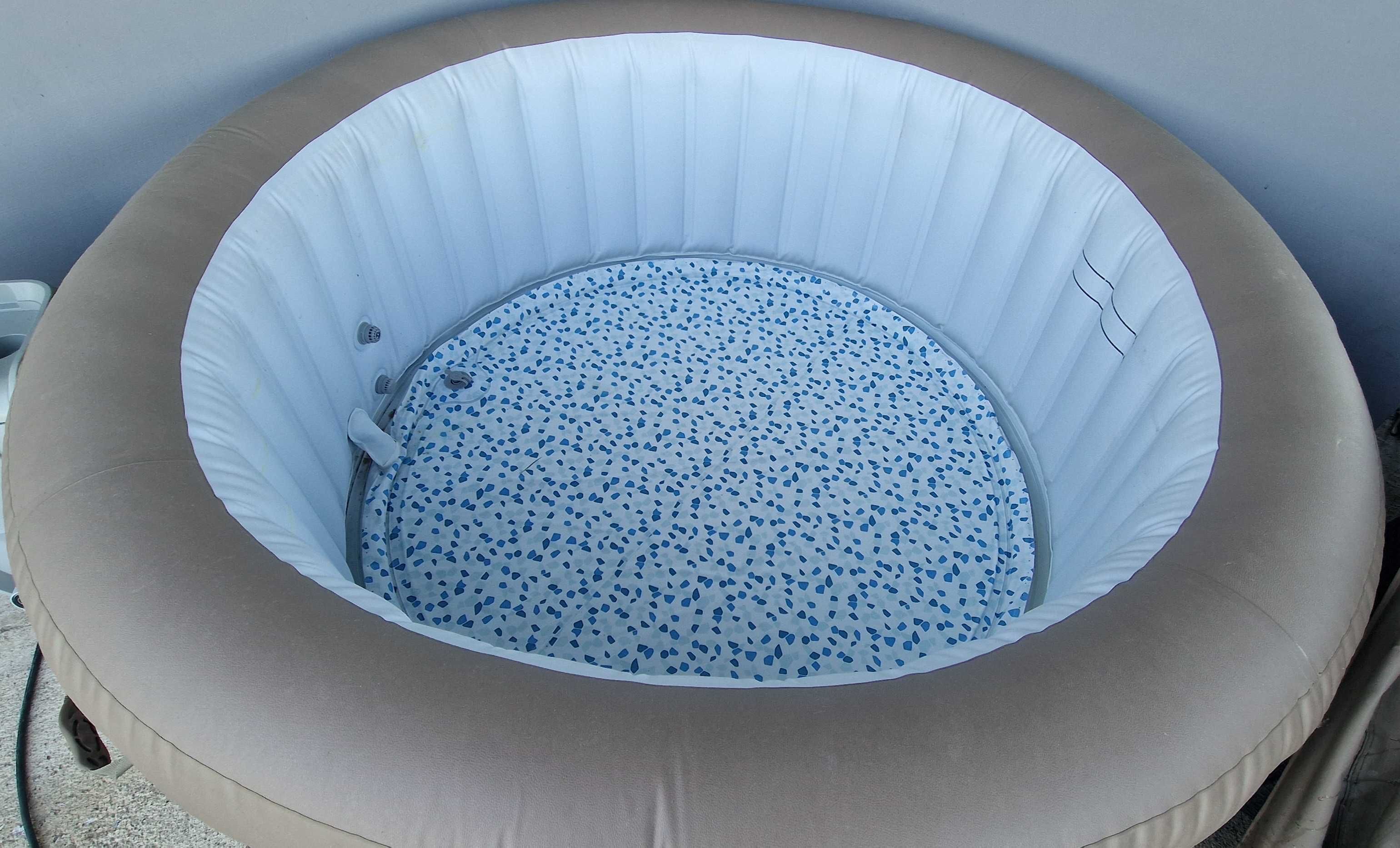 Jacuzzi Lay-z-Spa Palm Springs
