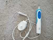 Oral-B elektryczna szczoteczka do zębów