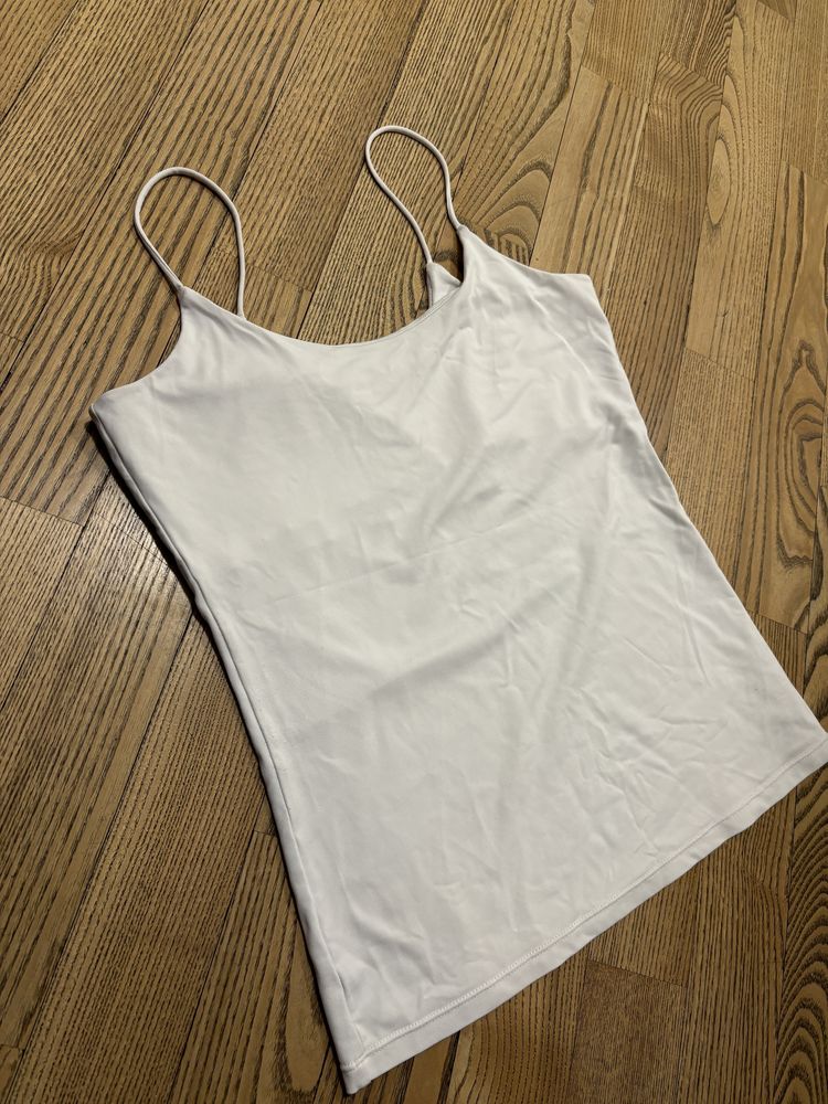Reserved biały top na ramiączkach basic S