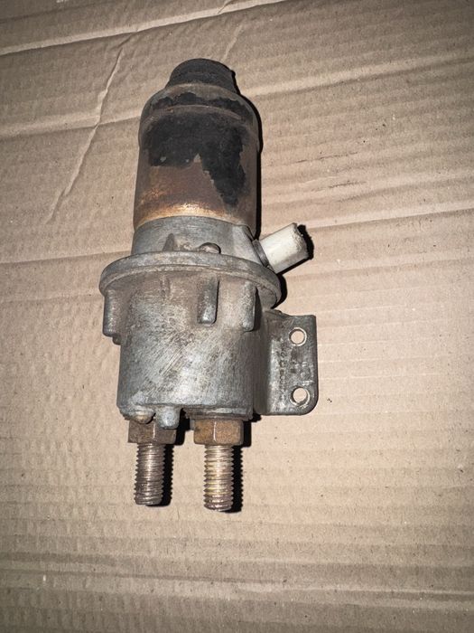 Вимикач маси ………