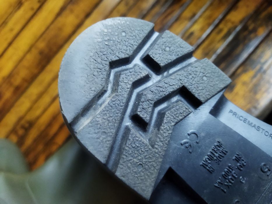 Резиновые сапоги Dunlop почти новые