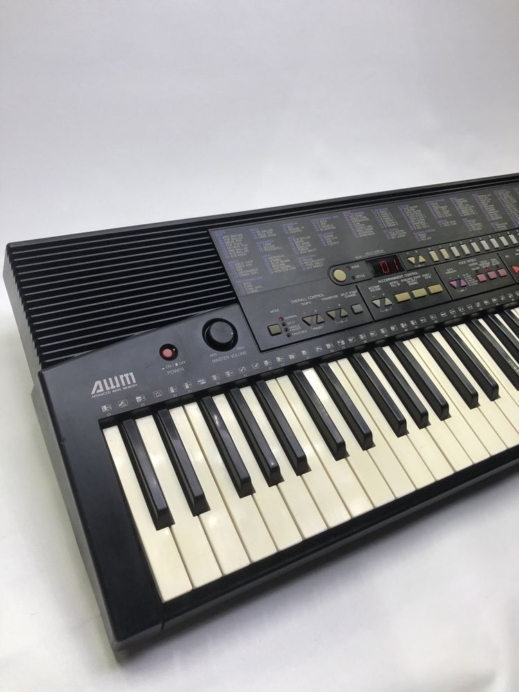 Синтезатор Yamaha PSR-210