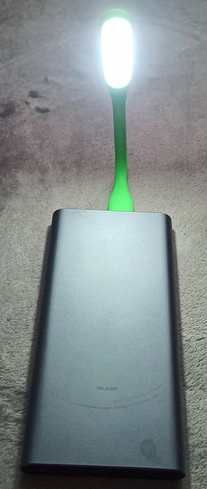 Lampka led usb, komputer.