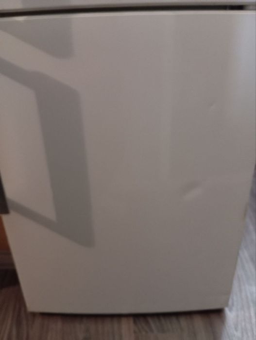 Продаётся холодильник Samsung RB29FEJNDWW