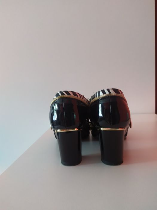 Sprzedam Obuwie damskie..