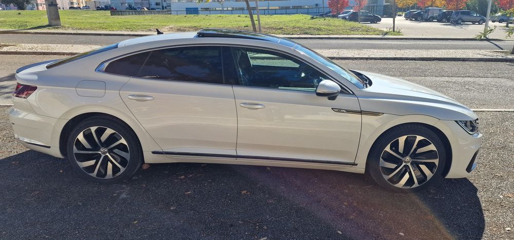 VW Arteon 2.0 TDI R-line