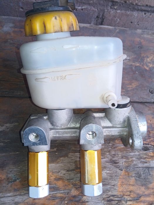 Главный тормозной цилиндр Ланос