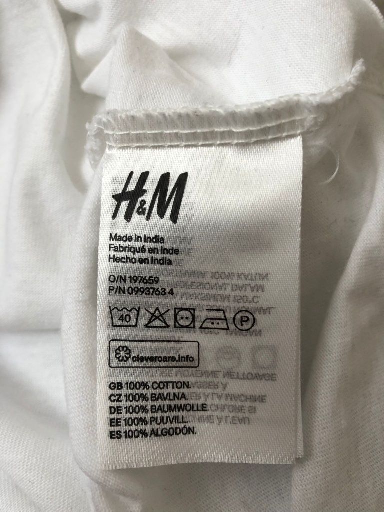 Top biały krótki z kołnierzykiem zapinany na guziczki H&M Divided M/38