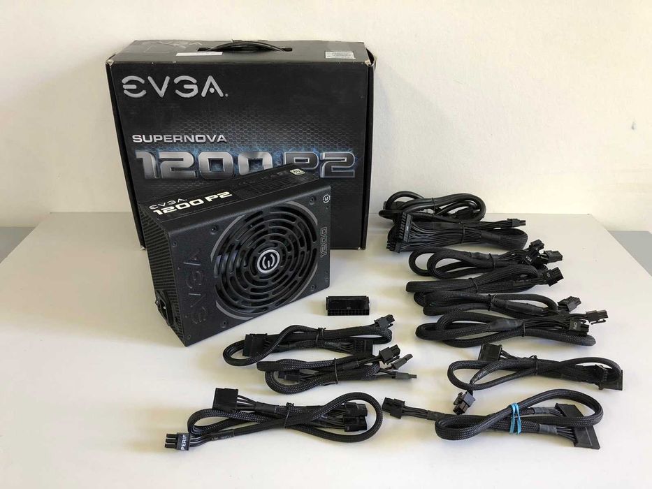 Блок живлення EVGA SuperNOVA 1000 P2 (220-P2-1000) 1000W Platinum