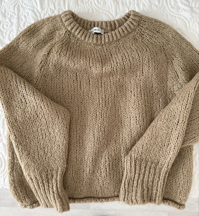 Светр Zara (бєж), H&M (сірий), розмір S, 600 грн