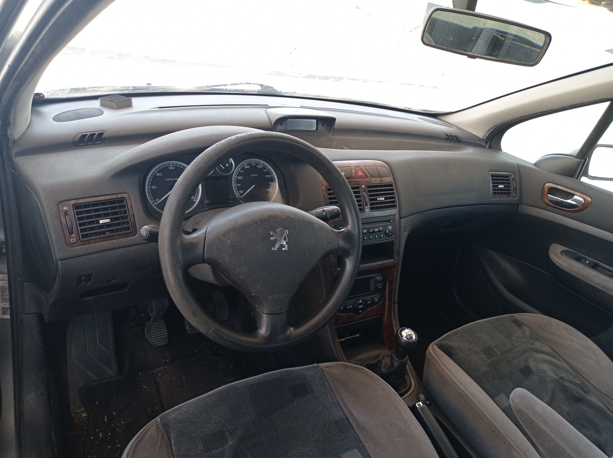 Vendo ou troco Peugeot 307 1.6 HDI 04