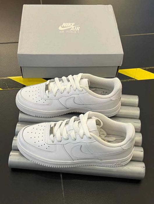Buty‍ Obuwie sportowe Nike Air Force 1 White adidasy/ Roz.41