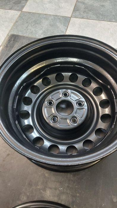 Felgi stalowe Suzuki SX4 / Fiat Sedici 15" 6J 5x114.3