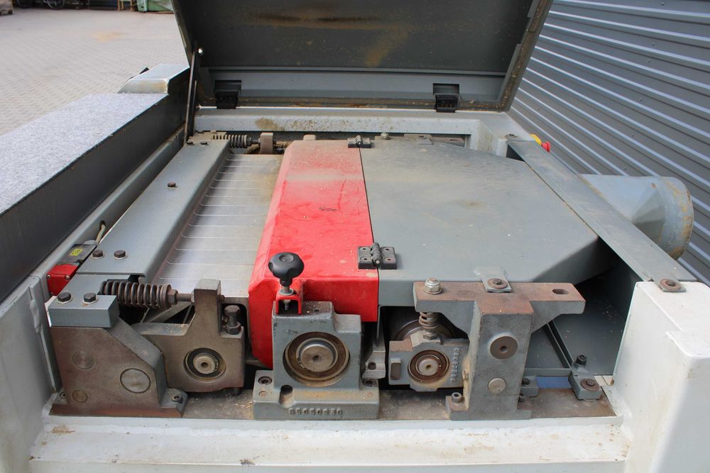 975 Grubościówka SAC RS63 2000 r,