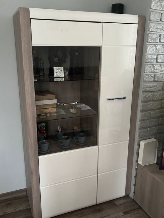 Szafka RTV + witryna