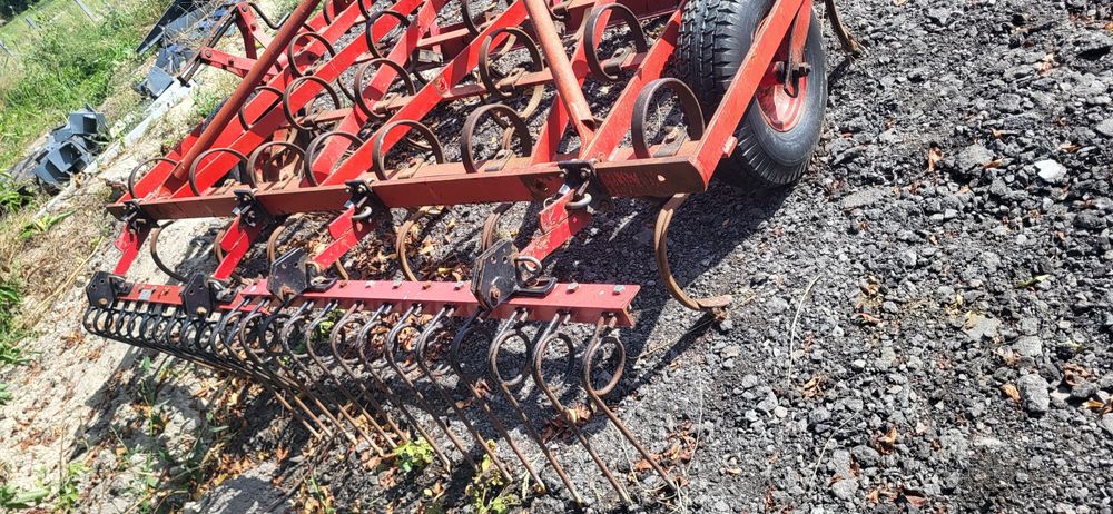 Продам культиватор