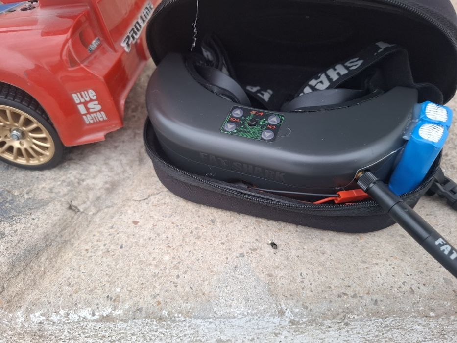 RC car 1.10 12v + oculos + camera 5.8ghz