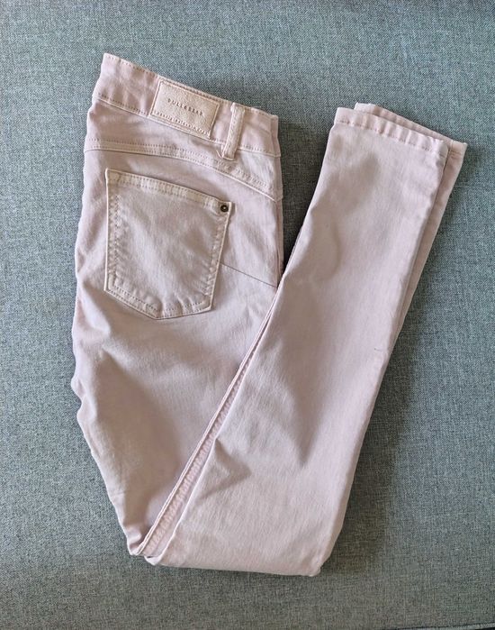 Spodnie rurki Pull & Bear