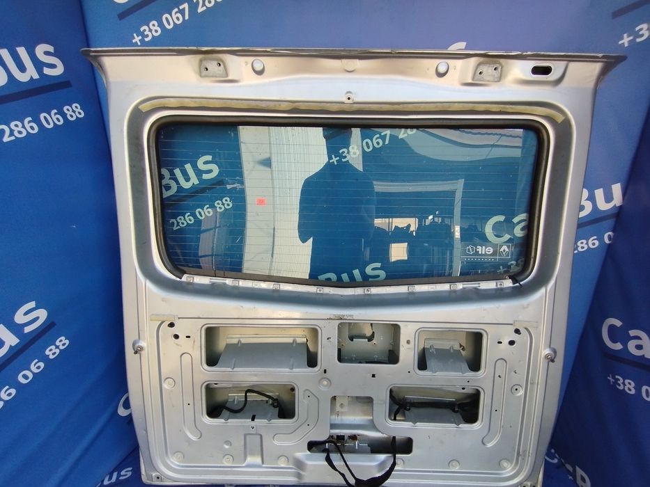 Кришка багажника Renault Trafic 2 Vivaro двери ляда Трафик Виваро