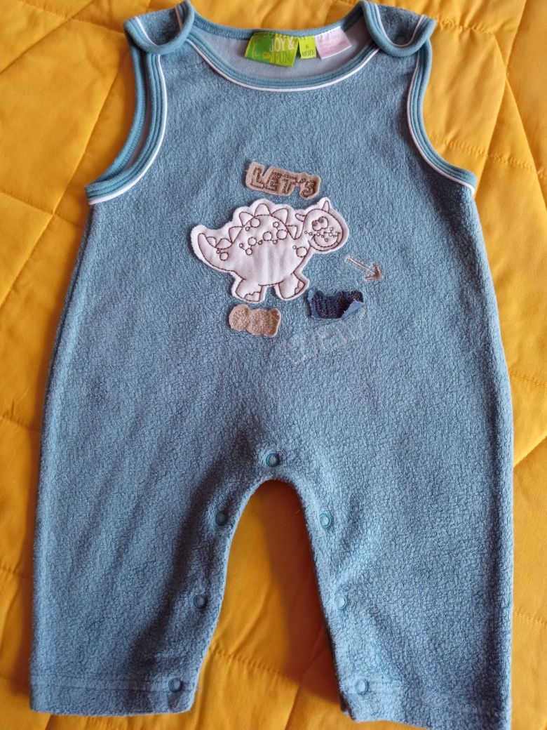 Roupa bebé 6-9 meses - macacão