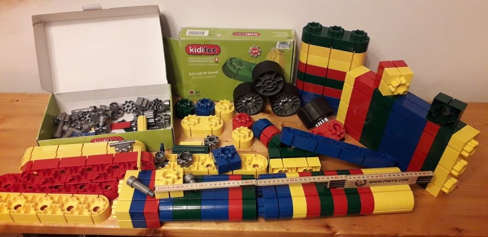 Duże szwajcarskie lego klocki konstrukcyjne edukacyjne Kiditec 131 szt