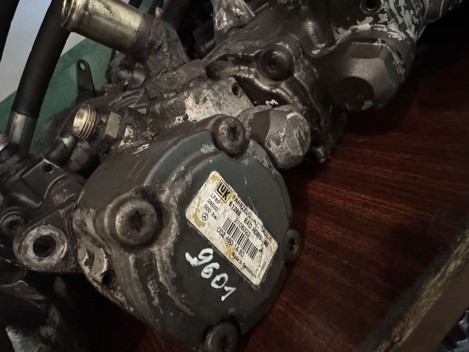 Насос гур om904 906 mercedes atego vario 814 гідропідсилювач розборка