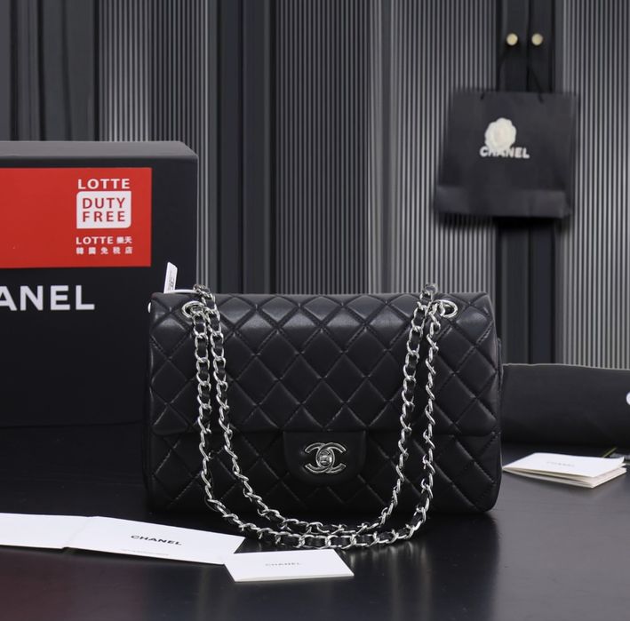 Шкіряна сумка Chanel