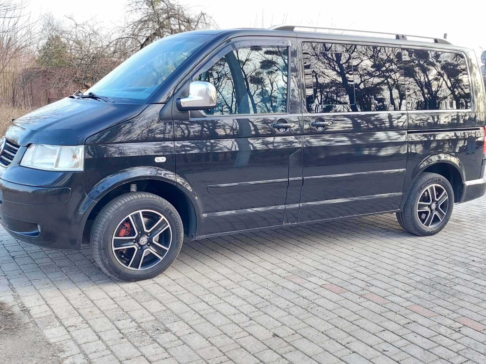 Продаю Volkswagen Transporter