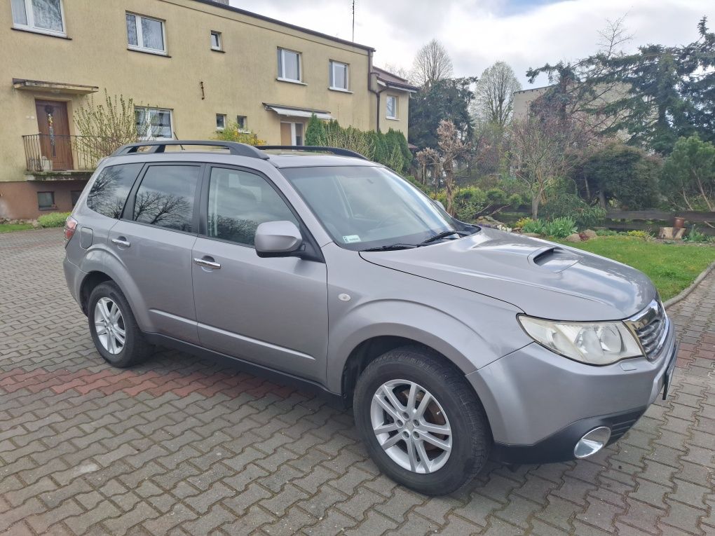 Subaru Forester 2.0 Diesel 2010 r 147 KM z awarią DPF - do negocjacji