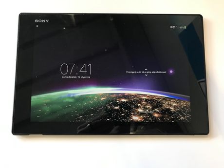 Tablet Sony Xperia + etui