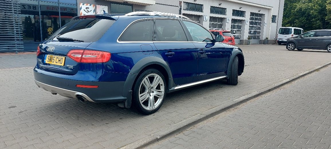 Audi A4 allroad 3.0 2015r
