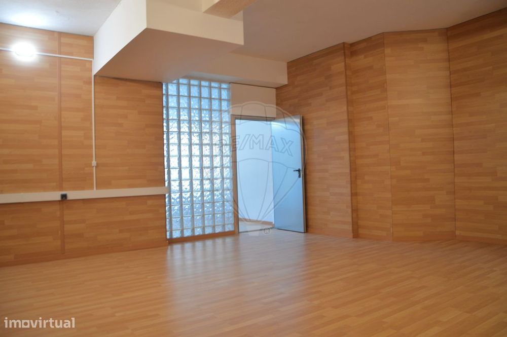 Loja  para arrendamento