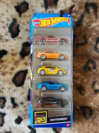 Samochodziki Hot wheels 5pak