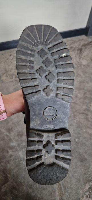 Продам чоботи шкіряні Karl Lagerfeld 41 розмір