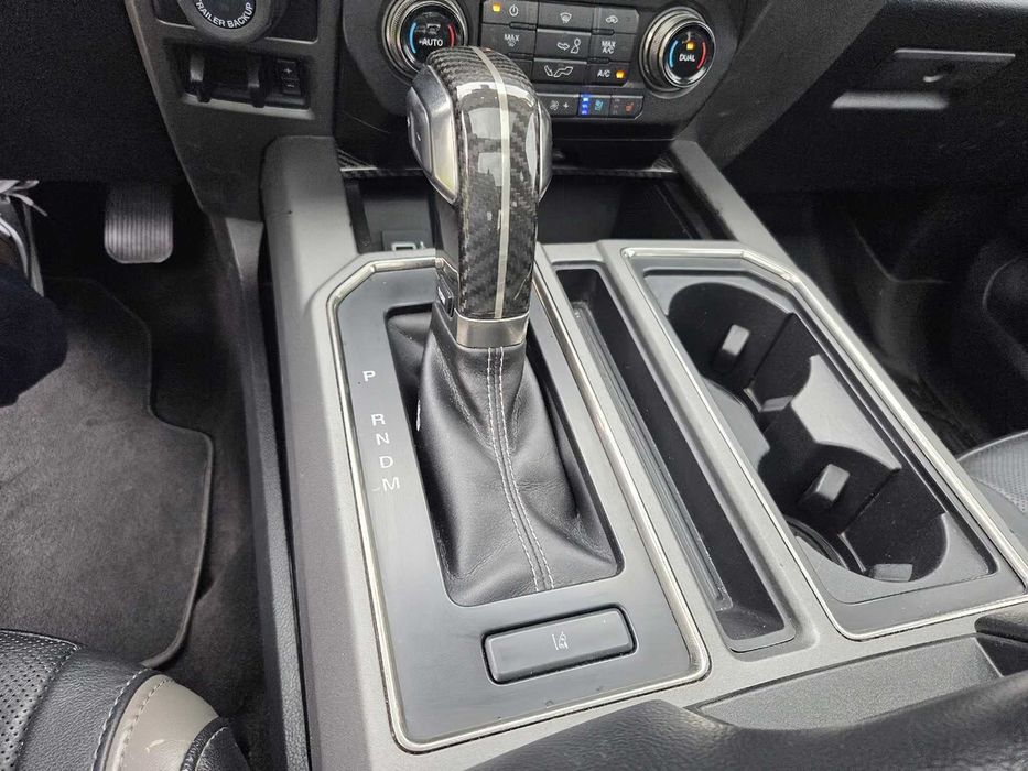 Ford F-150 Raptor      2018