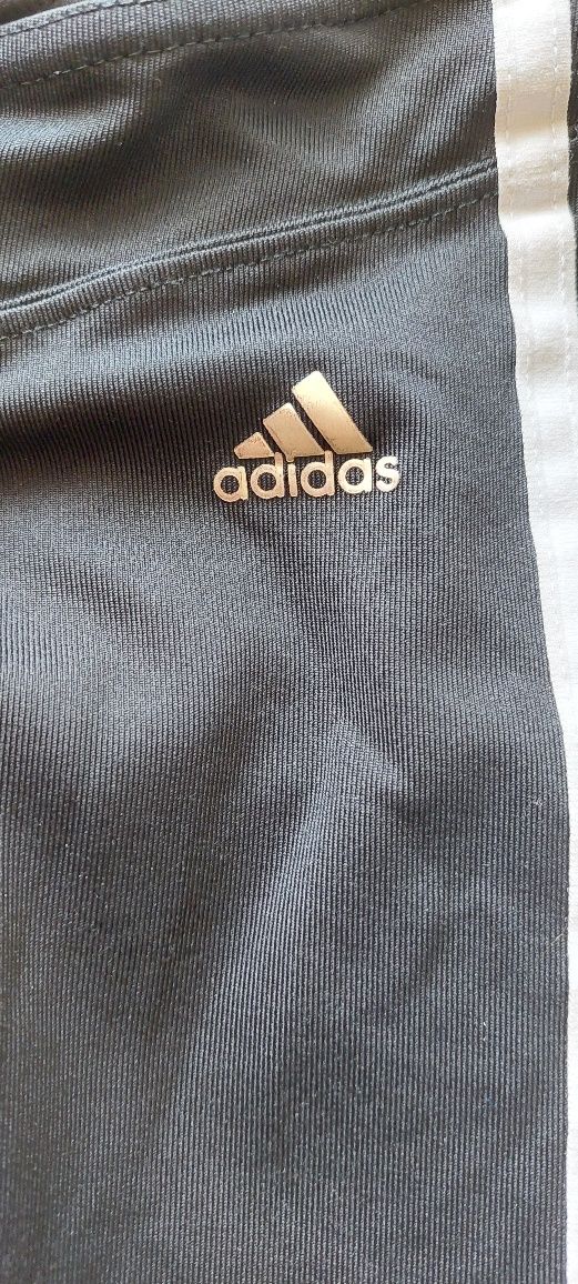 Spodenki leginsy Adidas