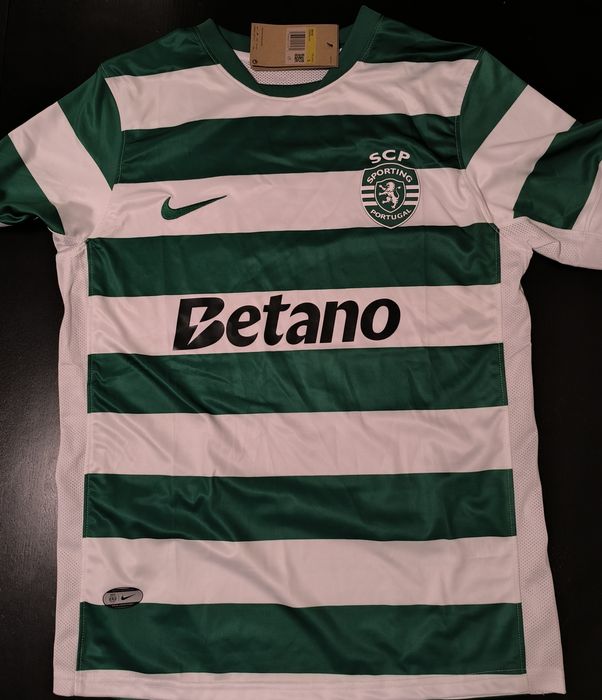 Camisola Sporting 25/26 tamanho S