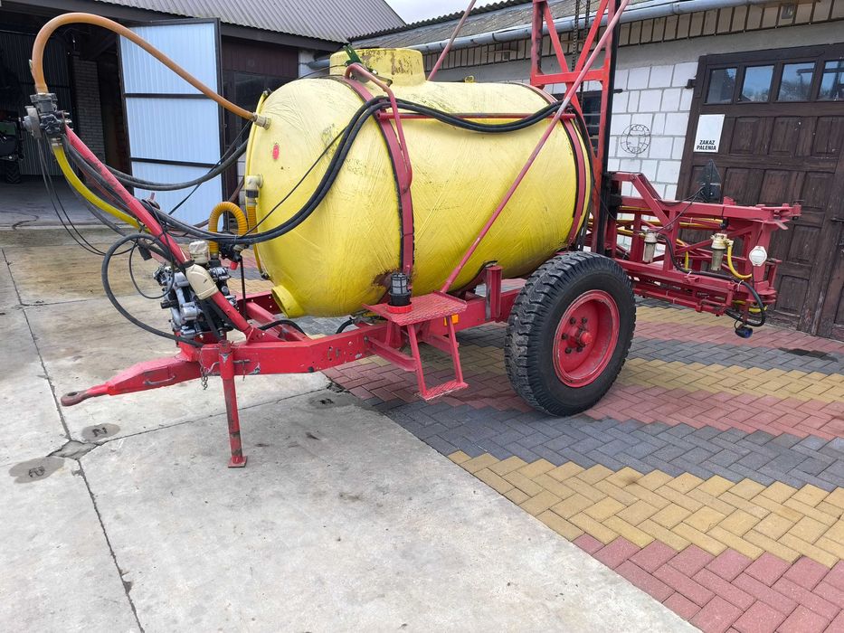 Opryskiwacz Pilmet 2000L