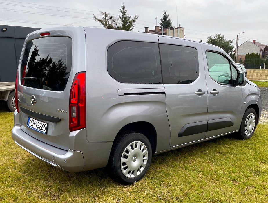 Wynajem Opel Combo XL van 7 osobowy bus wolne terminy narty wakacje