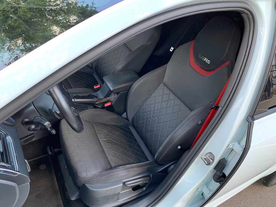 Skoda Octavia RS 2.0 TSI 2018 года.