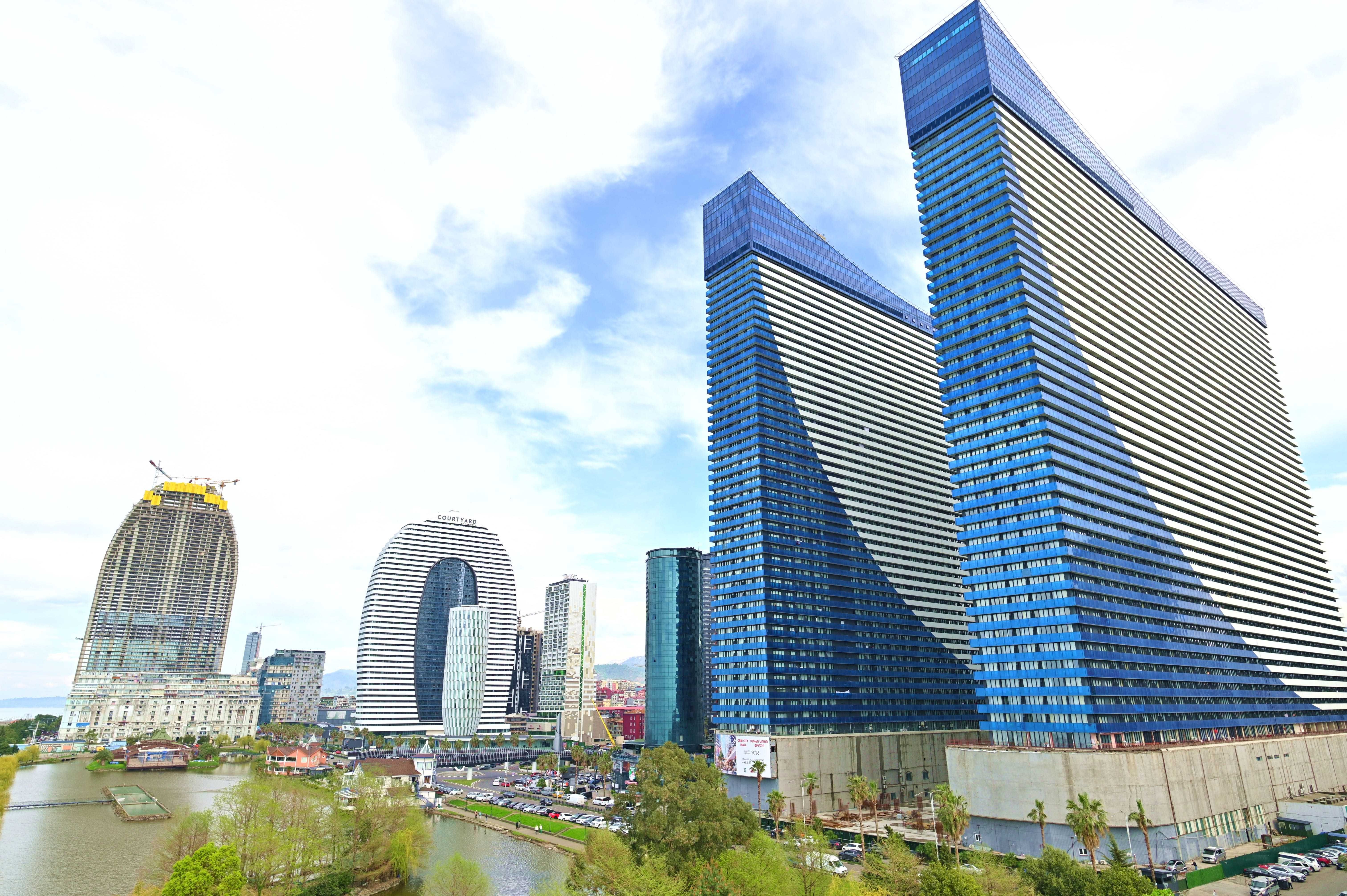 Продается ресторан на набережной, в г.Батуми (Грузия)  возле ORBY City